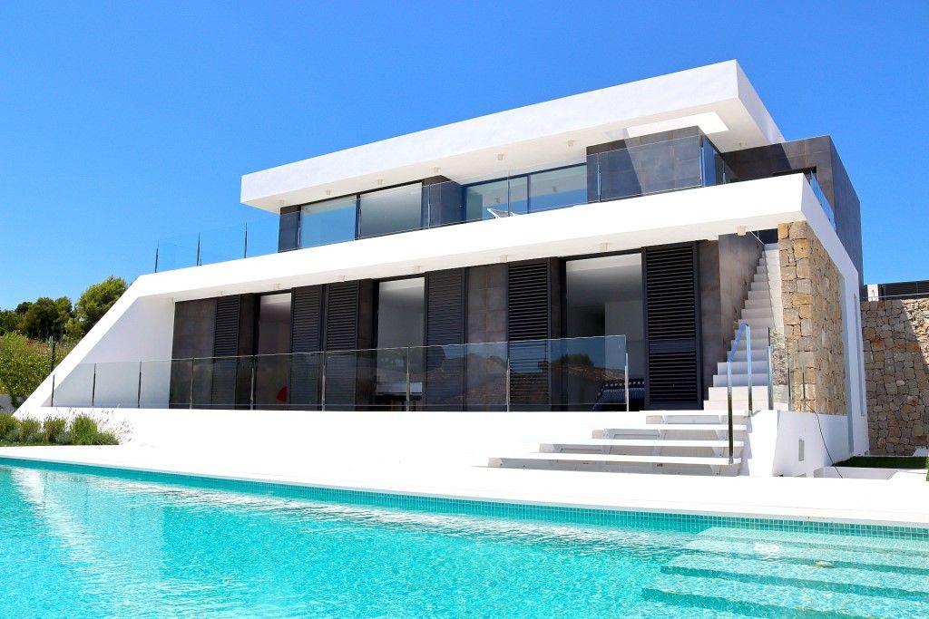 Ville moderne con facciate personalizzate
